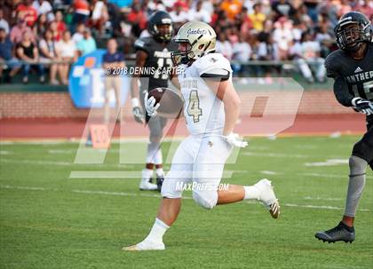 Thumbnail 3 in Ridgeland vs. Calhoun (Corky Kell Classic) photogallery.