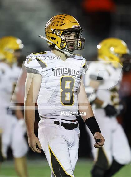 Thumbnail 3 in Titusville vs Sharon (PIAA D10 3A Semifinal) photogallery.