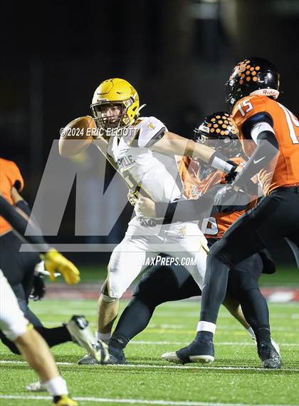 Thumbnail 2 in Titusville vs Sharon (PIAA D10 3A Semifinal) photogallery.