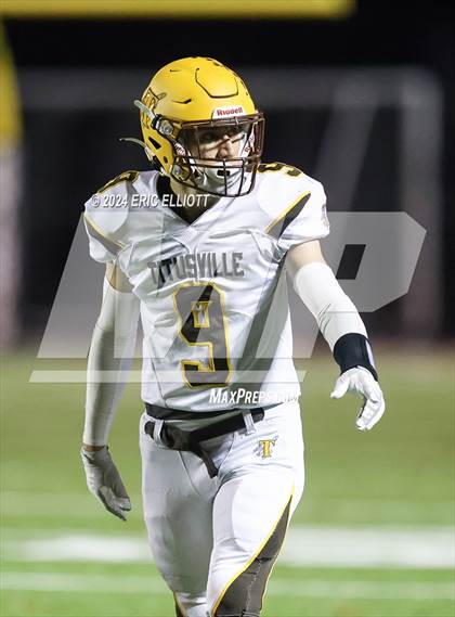 Thumbnail 3 in Titusville vs Sharon (PIAA D10 3A Semifinal) photogallery.
