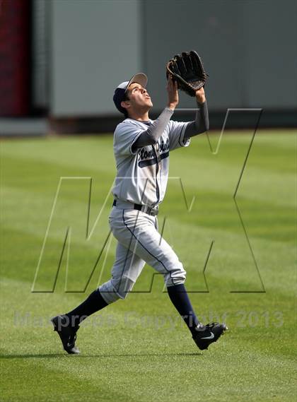 Thumbnail 2 in Stony Point vs.  Bell [L. D.] (Rock Hardball Classic) photogallery.