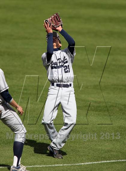 Thumbnail 2 in Stony Point vs.  Bell [L. D.] (Rock Hardball Classic) photogallery.