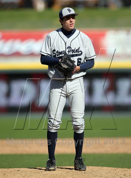 Thumbnail 2 in Stony Point vs.  Bell [L. D.] (Rock Hardball Classic) photogallery.