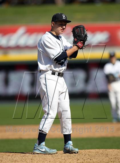 Thumbnail 2 in Stony Point vs.  Bell [L. D.] (Rock Hardball Classic) photogallery.