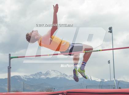 Thumbnail 2 in Doherty Spartan Invitational photogallery.