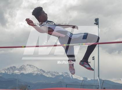 Thumbnail 2 in Doherty Spartan Invitational photogallery.