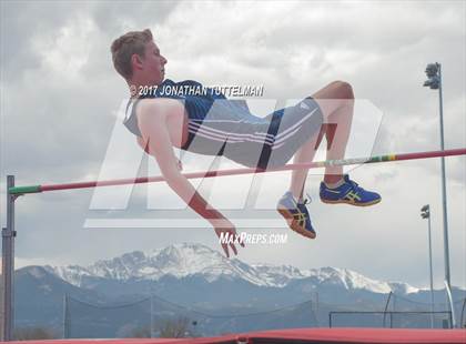 Thumbnail 2 in Doherty Spartan Invitational photogallery.