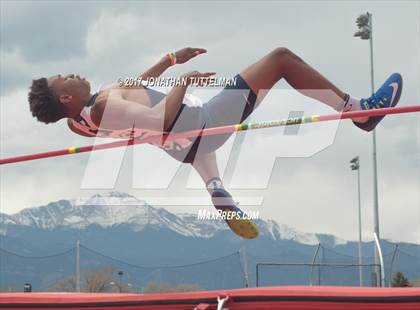 Thumbnail 2 in Doherty Spartan Invitational photogallery.