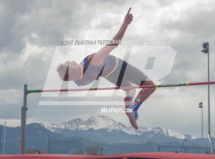 Thumbnail 2 in Doherty Spartan Invitational photogallery.
