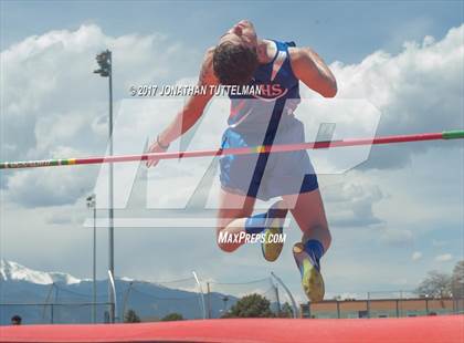 Thumbnail 3 in Doherty Spartan Invitational photogallery.