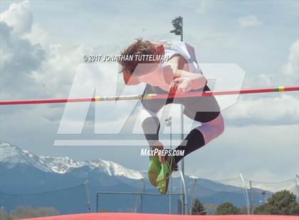 Thumbnail 2 in Doherty Spartan Invitational photogallery.