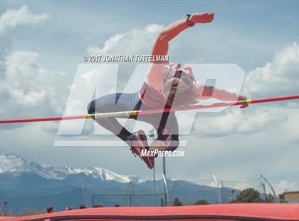 Thumbnail 3 in Doherty Spartan Invitational photogallery.