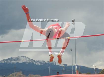 Thumbnail 3 in Doherty Spartan Invitational photogallery.