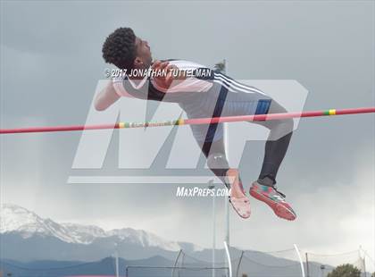 Thumbnail 2 in Doherty Spartan Invitational photogallery.