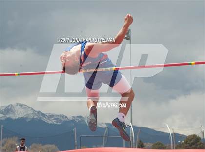 Thumbnail 3 in Doherty Spartan Invitational photogallery.