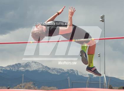 Thumbnail 2 in Doherty Spartan Invitational photogallery.