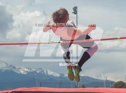 Thumbnail 2 in Doherty Spartan Invitational photogallery.