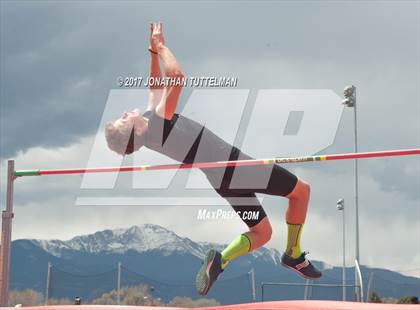 Thumbnail 1 in Doherty Spartan Invitational photogallery.