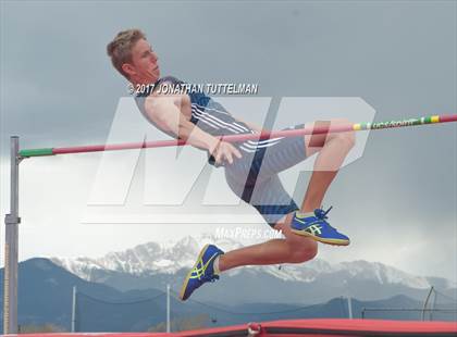 Thumbnail 2 in Doherty Spartan Invitational photogallery.