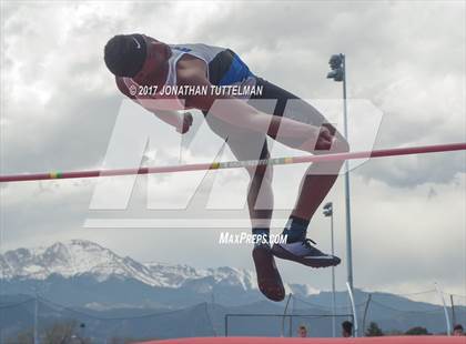 Thumbnail 3 in Doherty Spartan Invitational photogallery.