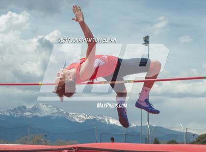 Thumbnail 3 in Doherty Spartan Invitational photogallery.