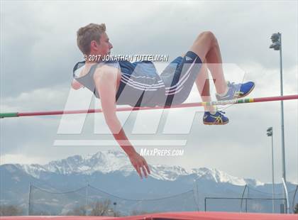 Thumbnail 3 in Doherty Spartan Invitational photogallery.