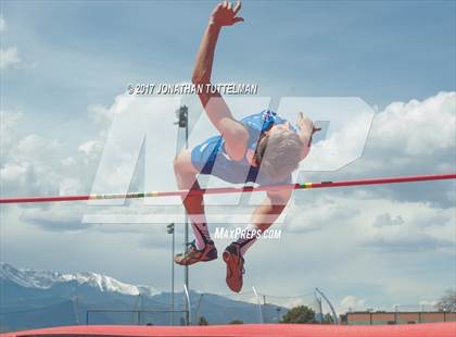 Thumbnail 2 in Doherty Spartan Invitational photogallery.