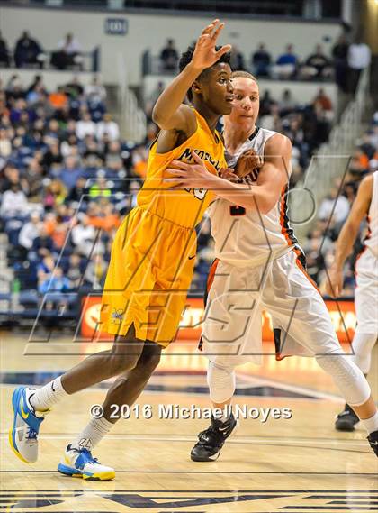 Thumbnail 1 in Wilmington vs. Archbishop Moeller (OHSAA Southwest Regional Playoff) photogallery.