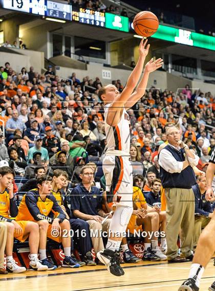 Thumbnail 2 in Wilmington vs. Archbishop Moeller (OHSAA Southwest Regional Playoff) photogallery.