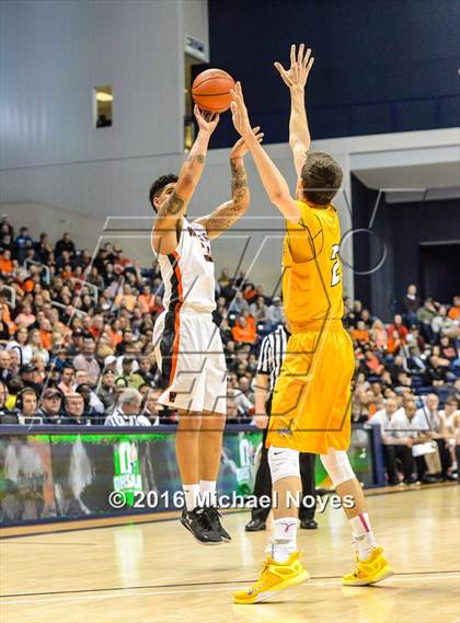 Thumbnail 1 in Wilmington vs. Archbishop Moeller (OHSAA Southwest Regional Playoff) photogallery.
