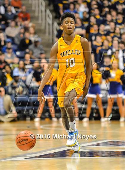 Thumbnail 1 in Wilmington vs. Archbishop Moeller (OHSAA Southwest Regional Playoff) photogallery.