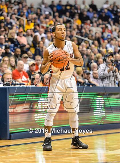 Thumbnail 3 in Wilmington vs. Archbishop Moeller (OHSAA Southwest Regional Playoff) photogallery.