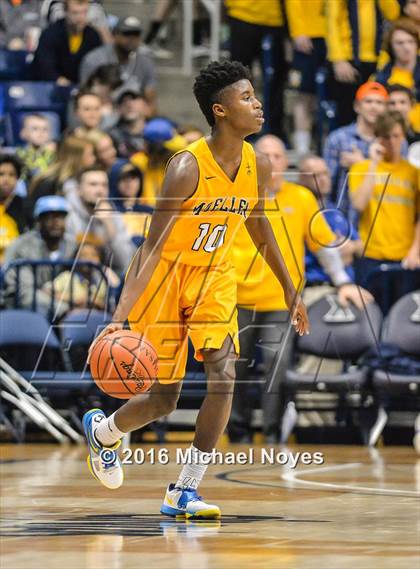 Thumbnail 3 in Wilmington vs. Archbishop Moeller (OHSAA Southwest Regional Playoff) photogallery.