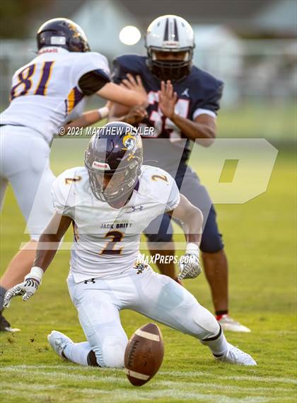 Thumbnail 3 in Jack Britt @ Terry Sanford photogallery.
