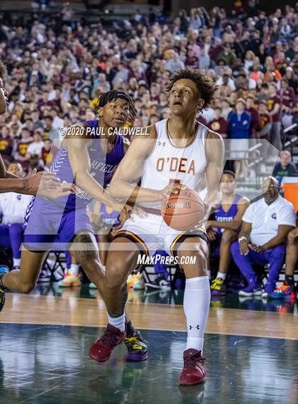 Thumbnail 1 in Garfield vs. O'Dea (WIAA 3A Final)  photogallery.