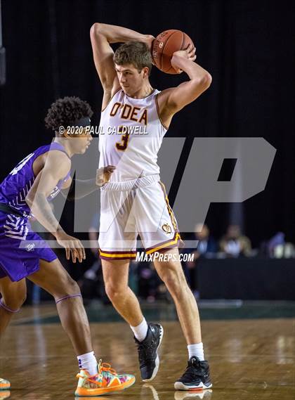 Thumbnail 1 in Garfield vs. O'Dea (WIAA 3A Final)  photogallery.