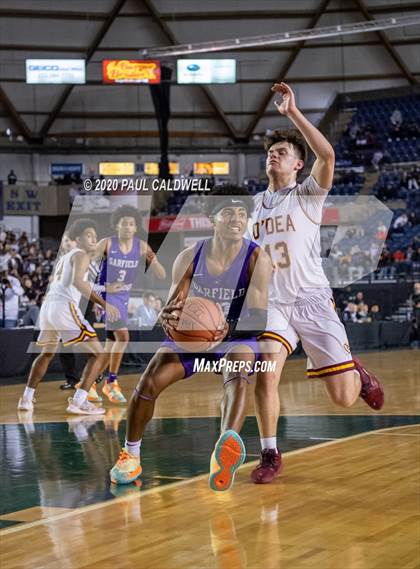 Thumbnail 3 in Garfield vs. O'Dea (WIAA 3A Final)  photogallery.