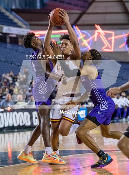 Thumbnail 1 in Garfield vs. O'Dea (WIAA 3A Final)  photogallery.