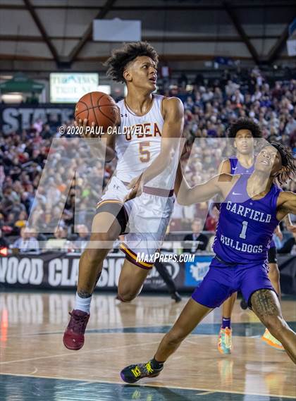 Thumbnail 2 in Garfield vs. O'Dea (WIAA 3A Final)  photogallery.