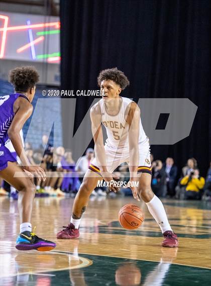 Thumbnail 2 in Garfield vs. O'Dea (WIAA 3A Final)  photogallery.