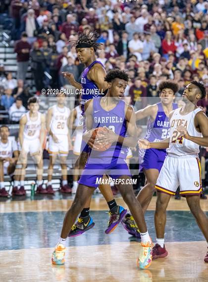 Thumbnail 2 in Garfield vs. O'Dea (WIAA 3A Final)  photogallery.