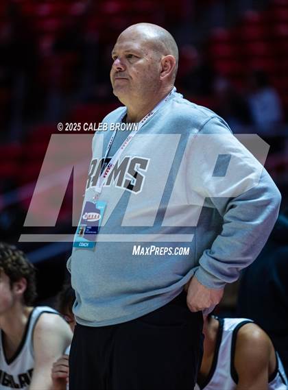 Thumbnail 3 in Highland vs. Bountiful (UHSAA 5A Quarterfinal) photogallery.