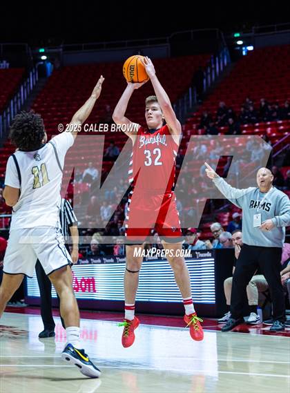 Thumbnail 1 in Highland vs. Bountiful (UHSAA 5A Quarterfinal) photogallery.