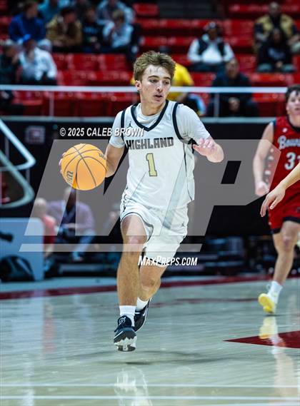 Thumbnail 1 in Highland vs. Bountiful (UHSAA 5A Quarterfinal) photogallery.