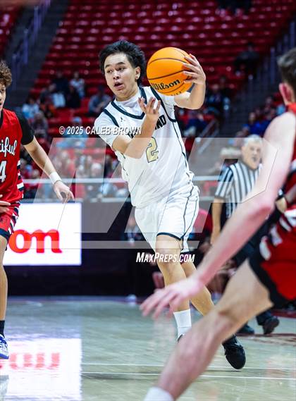 Thumbnail 3 in Highland vs. Bountiful (UHSAA 5A Quarterfinal) photogallery.