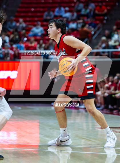 Thumbnail 2 in Highland vs. Bountiful (UHSAA 5A Quarterfinal) photogallery.
