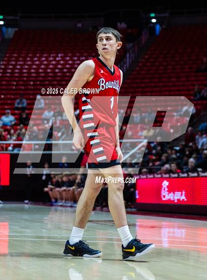 Thumbnail 3 in Highland vs. Bountiful (UHSAA 5A Quarterfinal) photogallery.