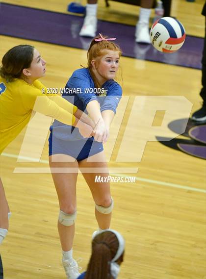 Thumbnail 3 in Southside vs. North Little Rock photogallery.