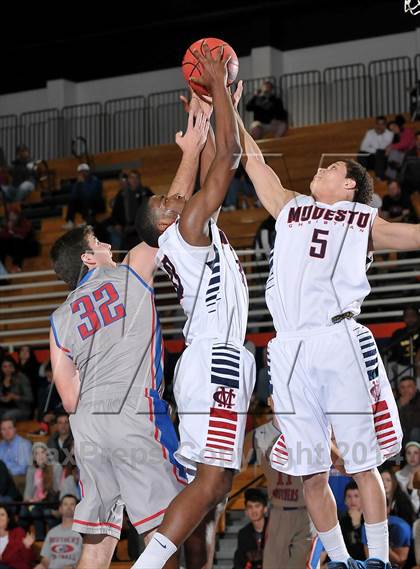 Thumbnail 1 in Christian Brothers vs. Modesto Christian (CIF SJS D3 Playoffs) photogallery.