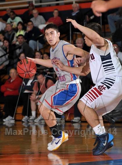 Thumbnail 2 in Christian Brothers vs. Modesto Christian (CIF SJS D3 Playoffs) photogallery.